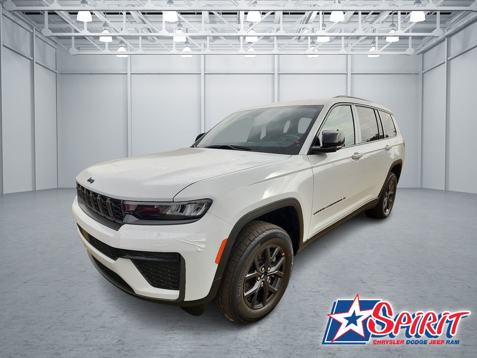 2027 Jeep Grand Cherokee L Laredo Altitude — photo 1 of 15