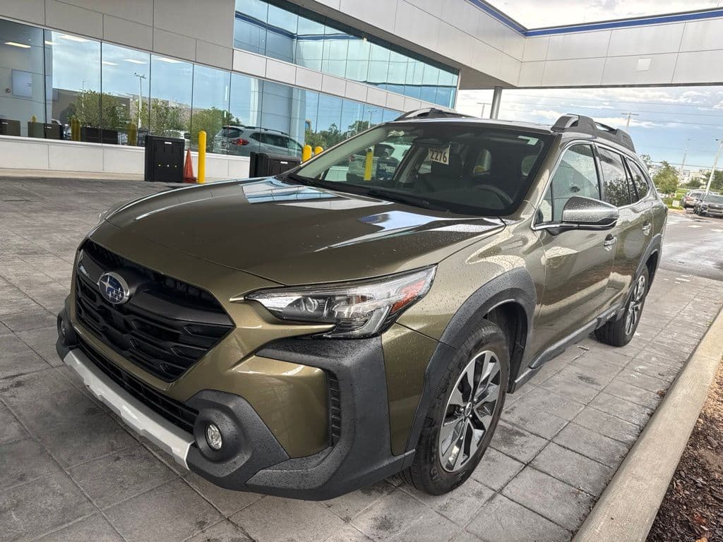 2024 Subaru Outback Touring XT — photo 1 of 2