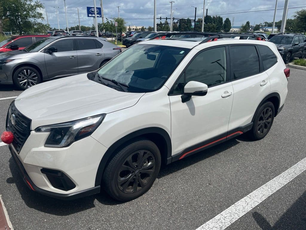 2023 Subaru Forester Sport — photo 1 of 3