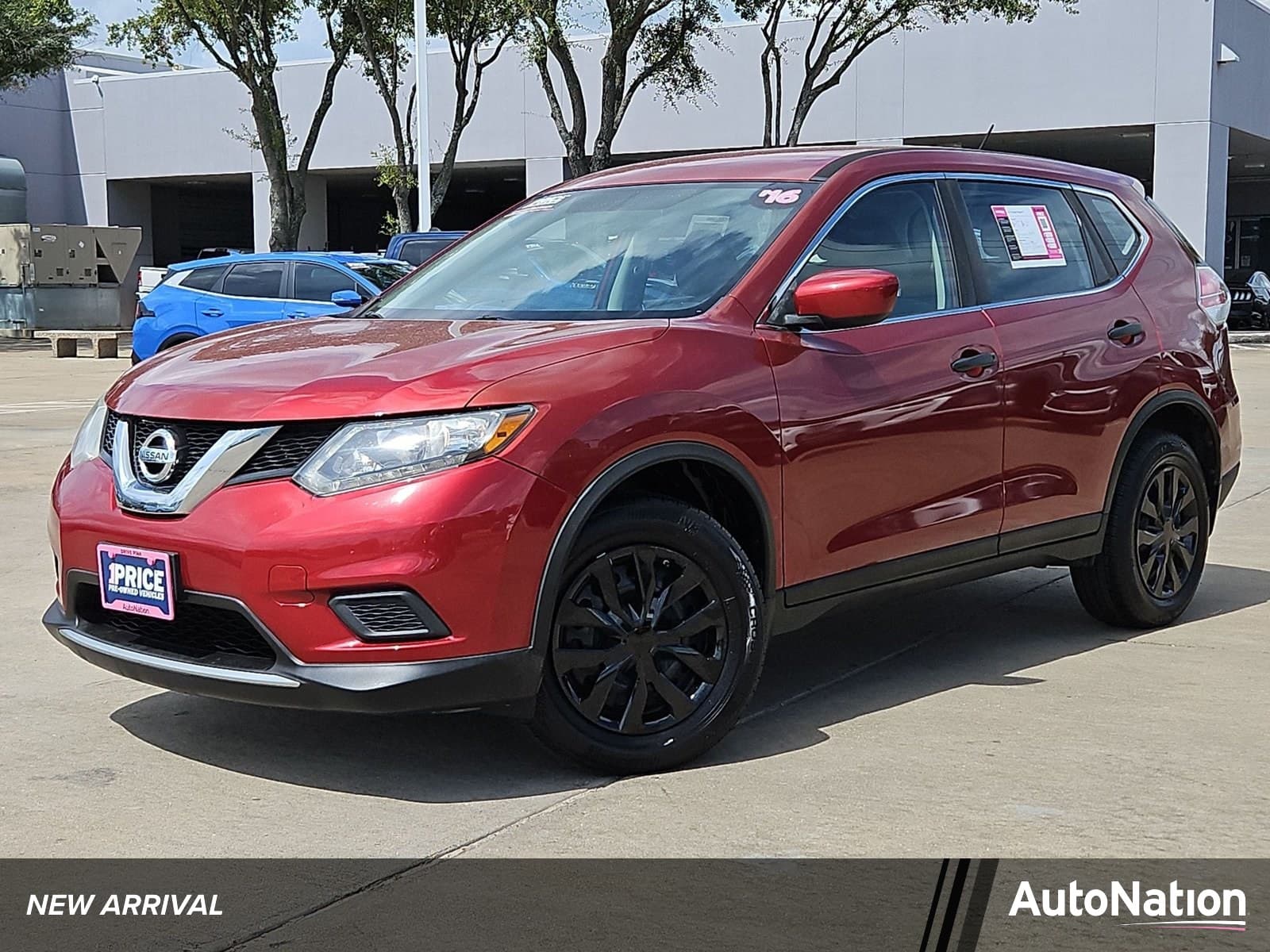 2016 Nissan Rogue S — photo 1 of 23