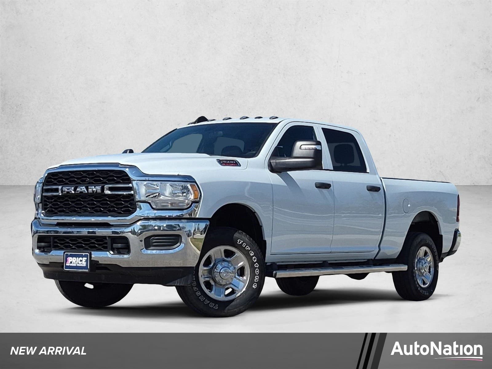 2023 RAM 2500 Tradesman — photo 1 of 25