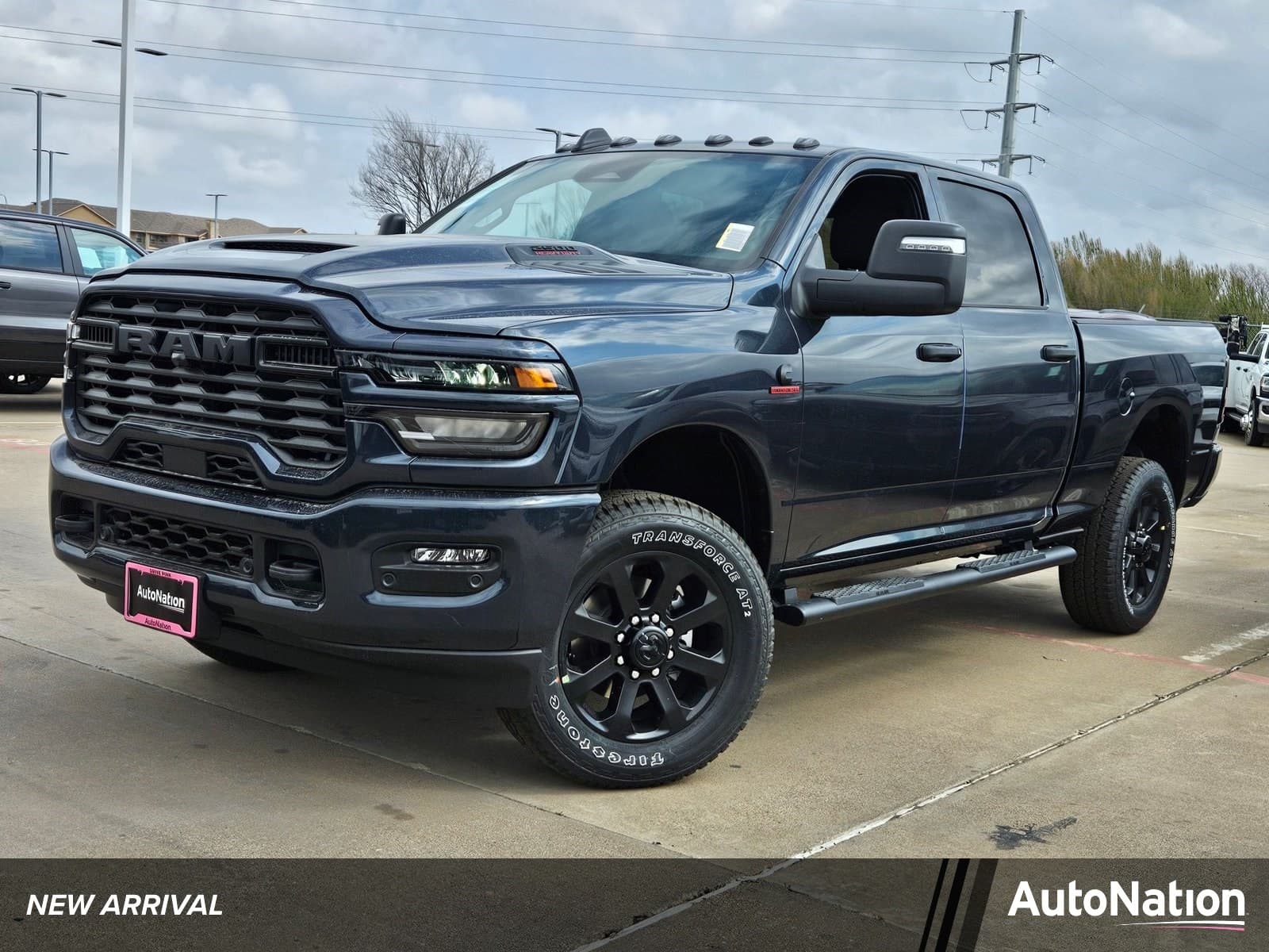 2026 RAM 2500 Black Express — photo 1 of 18