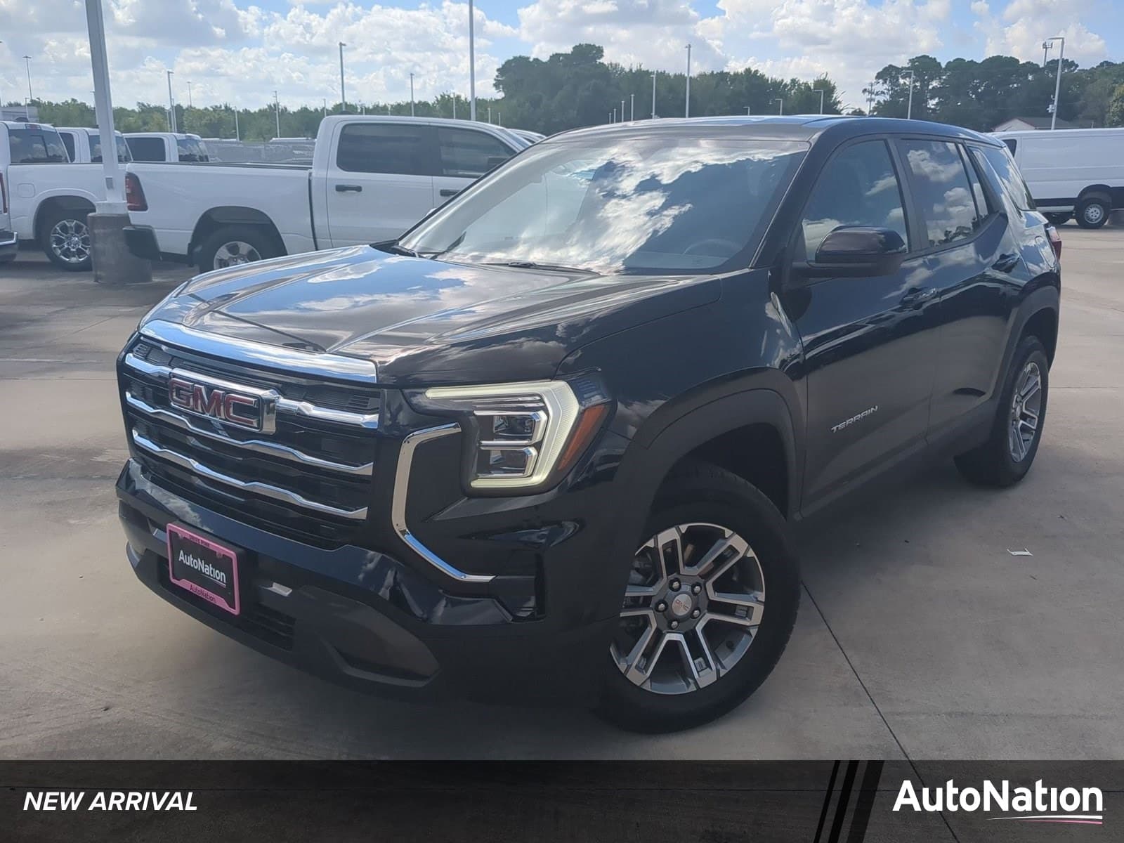 2026 GMC Terrain AWD Elevation — photo 1 of 21