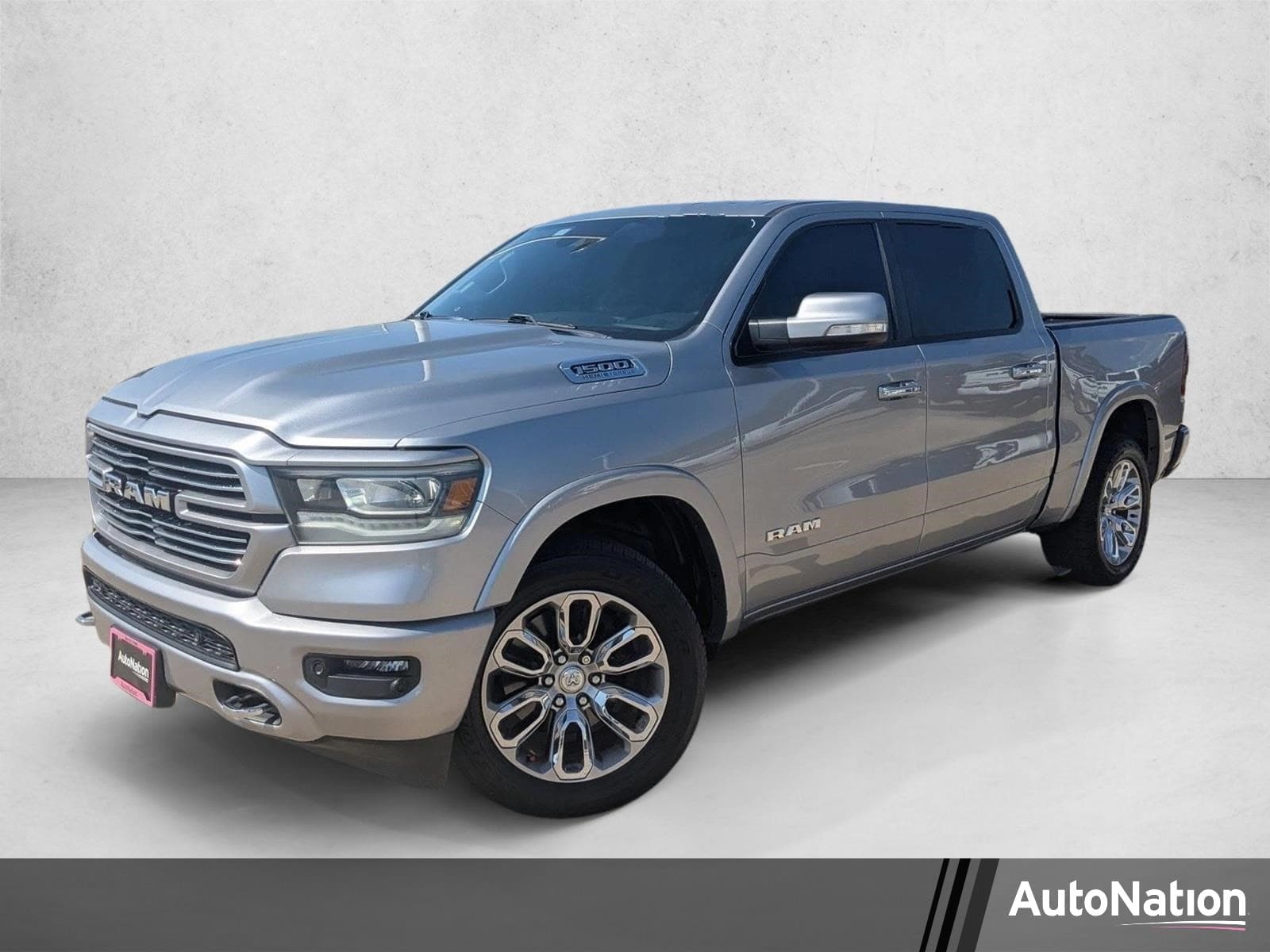 2022 RAM 1500 Laramie — photo 1 of 21