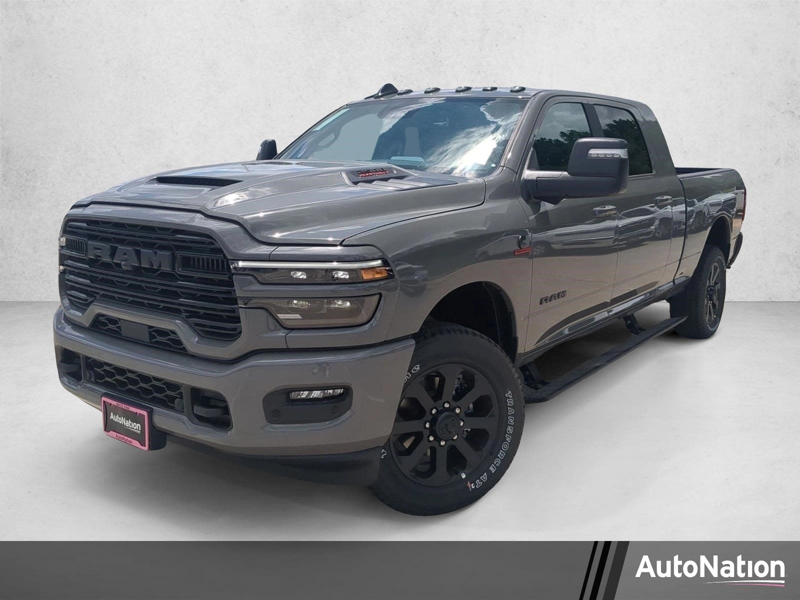 2026 RAM 2500 Laramie — photo 1 of 28