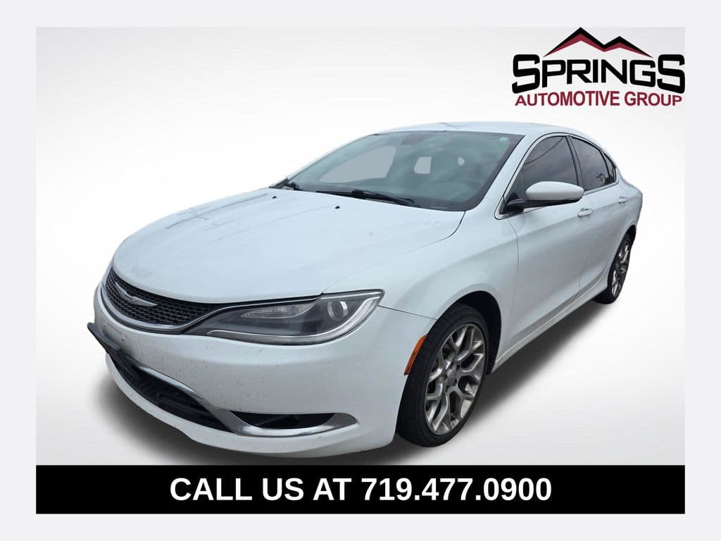 2015 Chrysler 200 C — photo 1 of 10