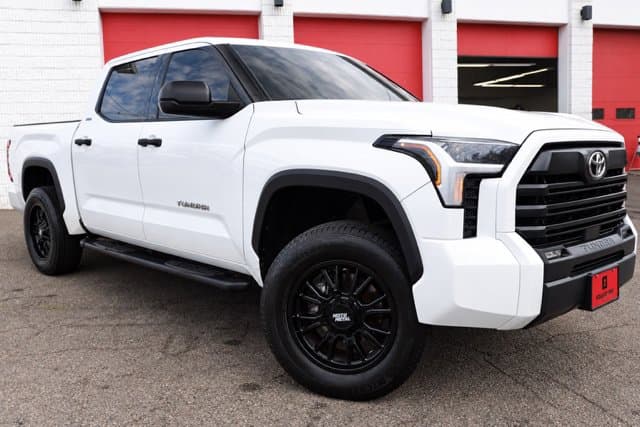 2022 Toyota Tundra 4WD SR5 — photo 1 of 49