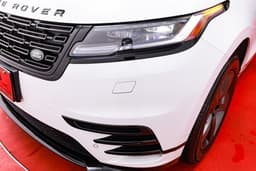 Extra Photo