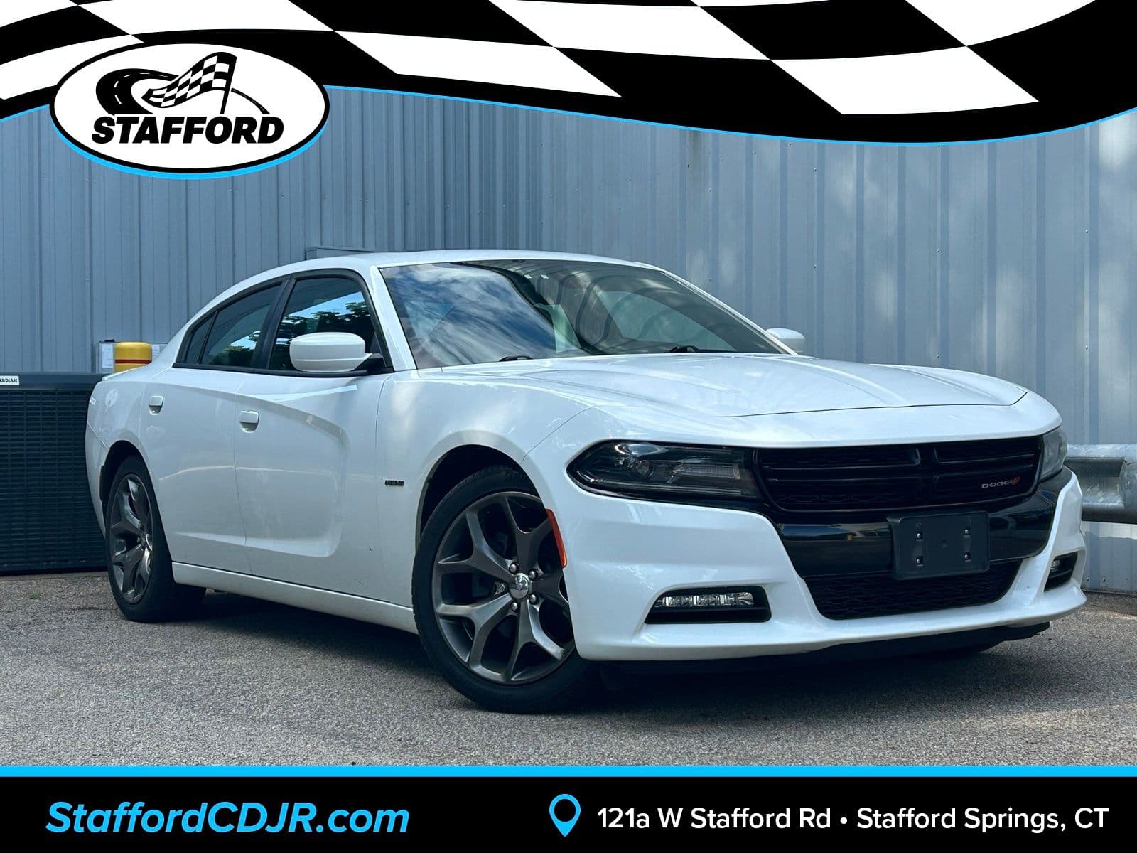 2016 Dodge Charger R/T — photo 1 of 19