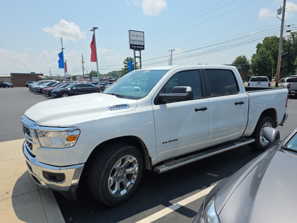 2023 RAM 1500 Big Horn — photo 1 of 5