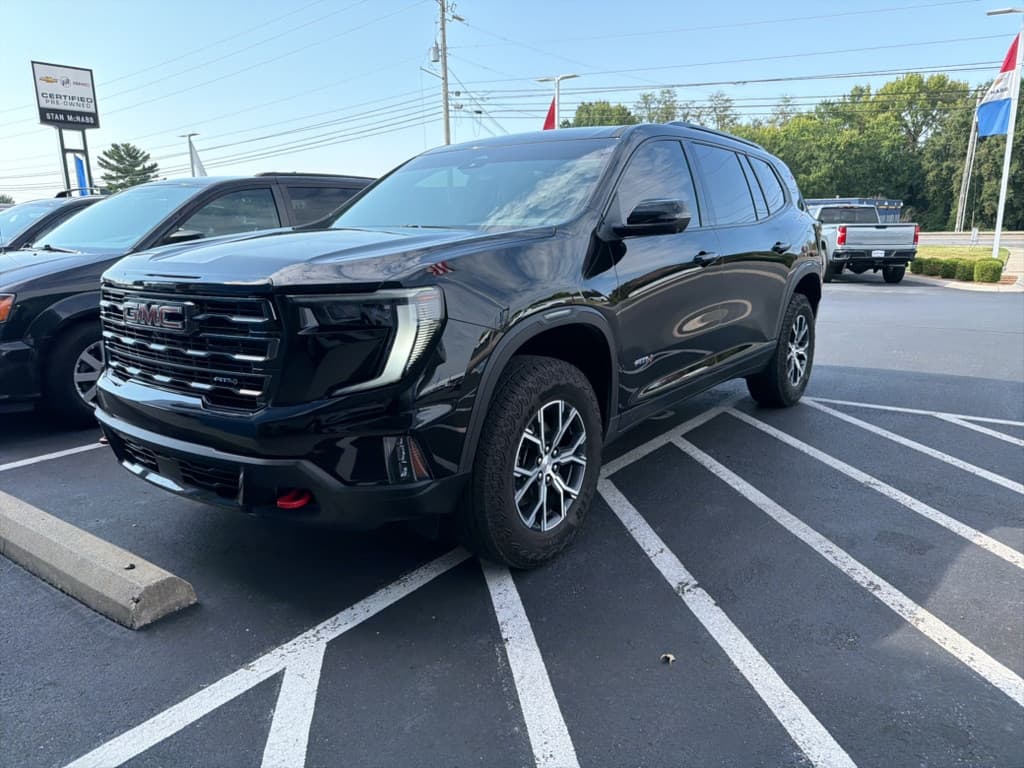 2025 GMC Acadia AWD AT4 — photo 1 of 7