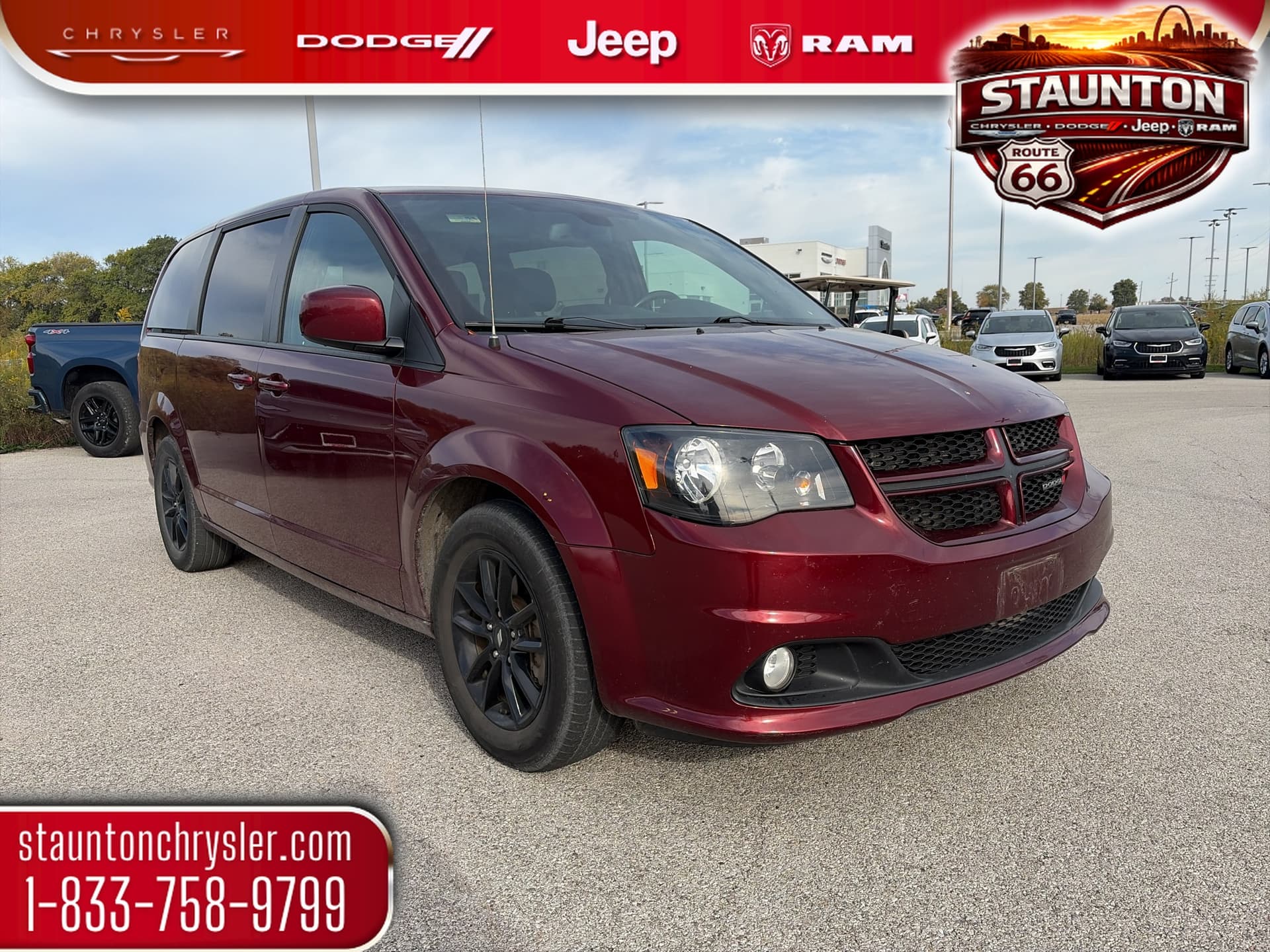 2019 Dodge Grand Caravan Base — photo 1 of 12