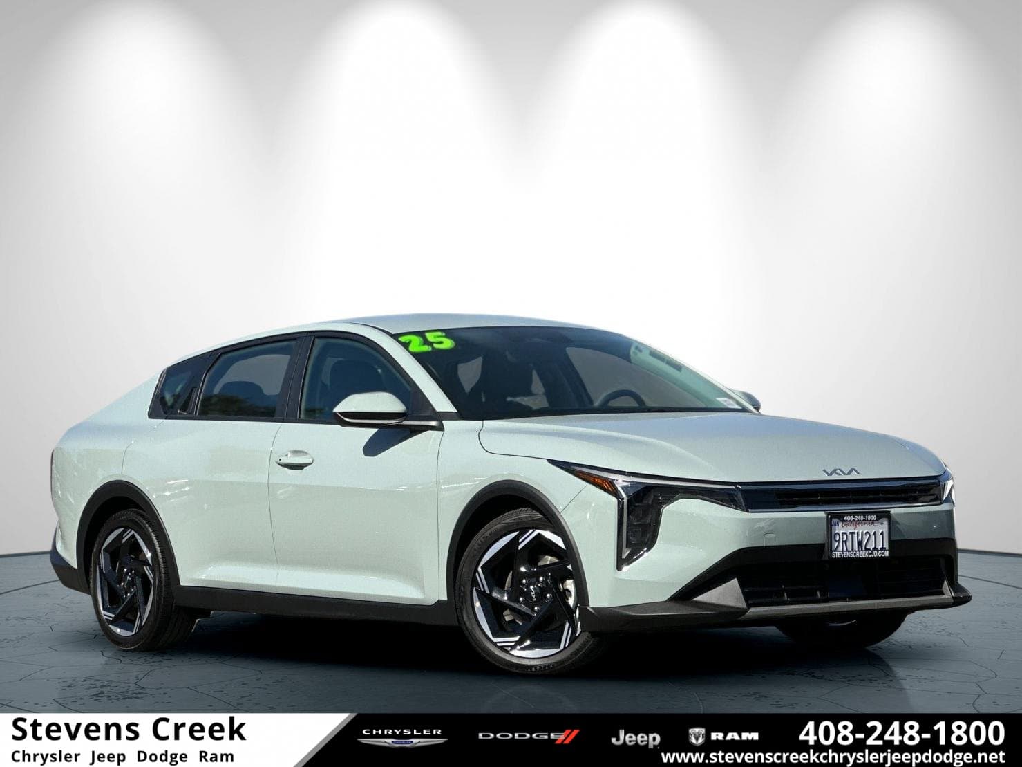 2025 Kia K4 EX — photo 1 of 26