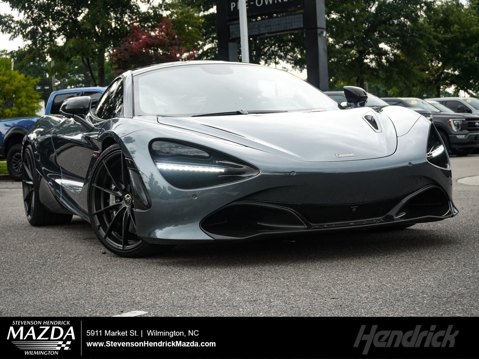2018 McLaren 720S Luxury — photo 1 of 40