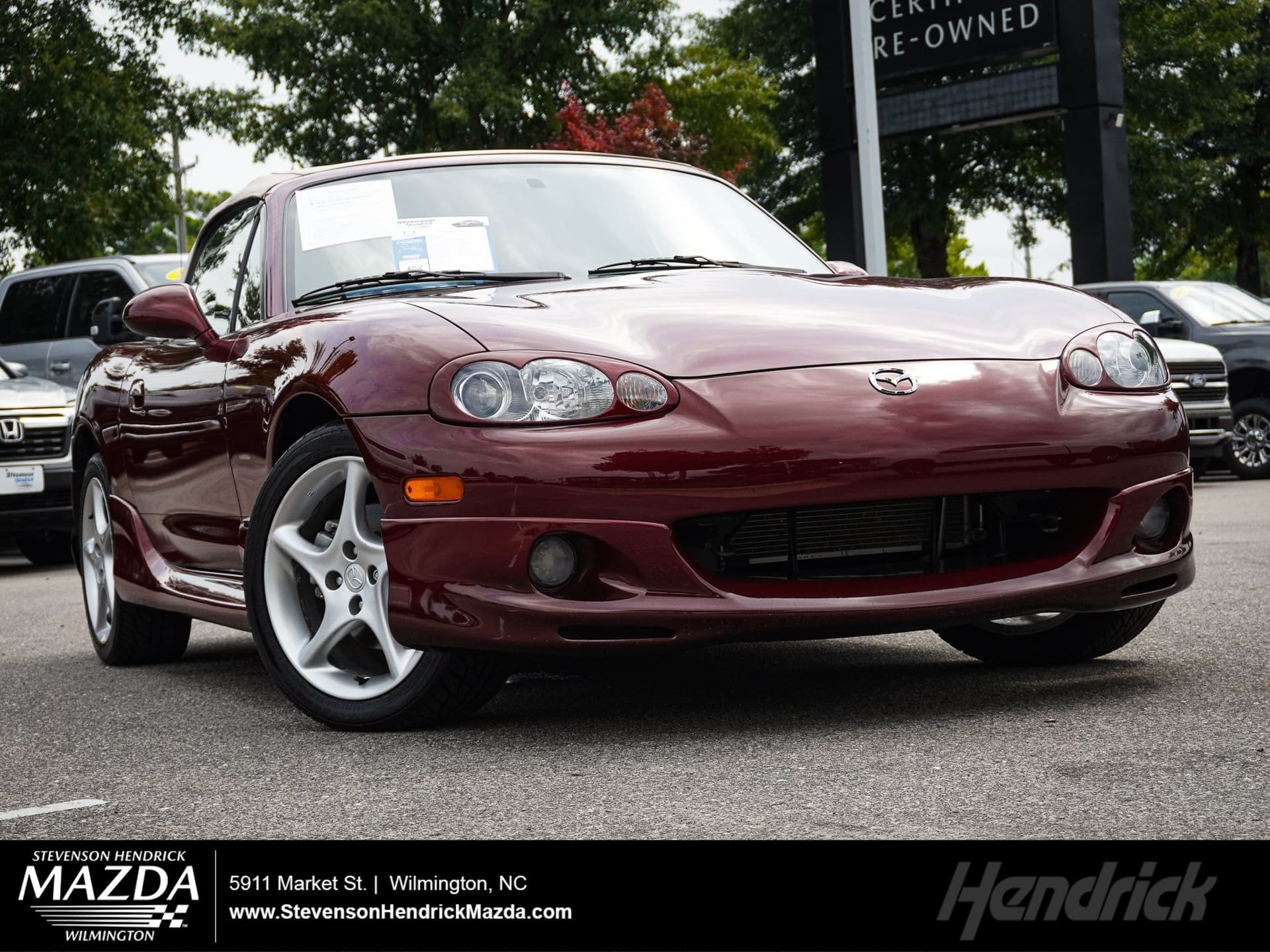2003 Mazda MX-5 Miata LS — photo 1 of 39