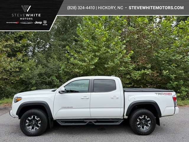 2023 Toyota Tacoma 4WD TRD Off Road — photo 1 of 28