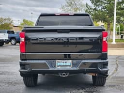 Extra Photo