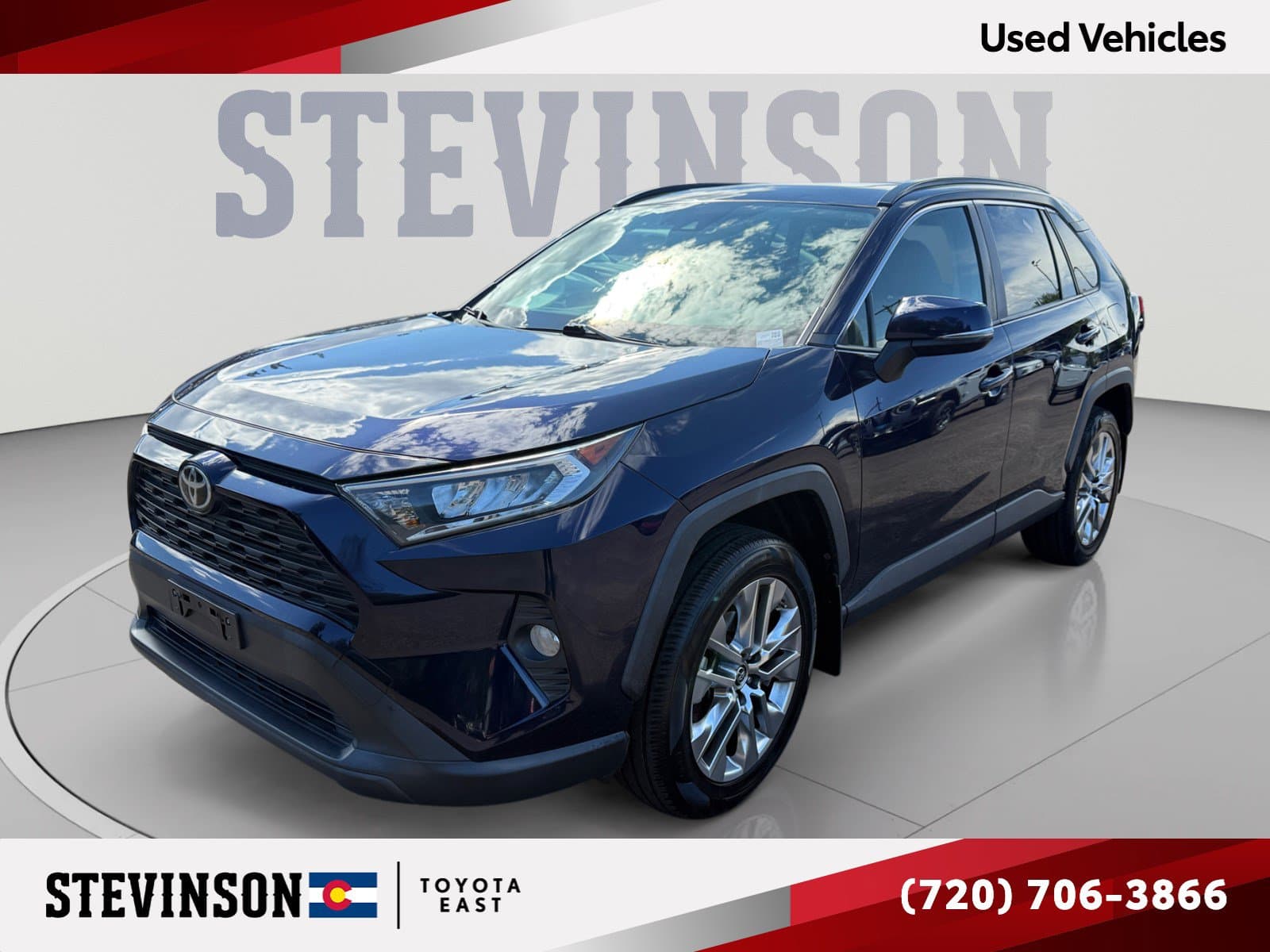 2019 Toyota RAV4 XLE Premium — photo 1 of 32