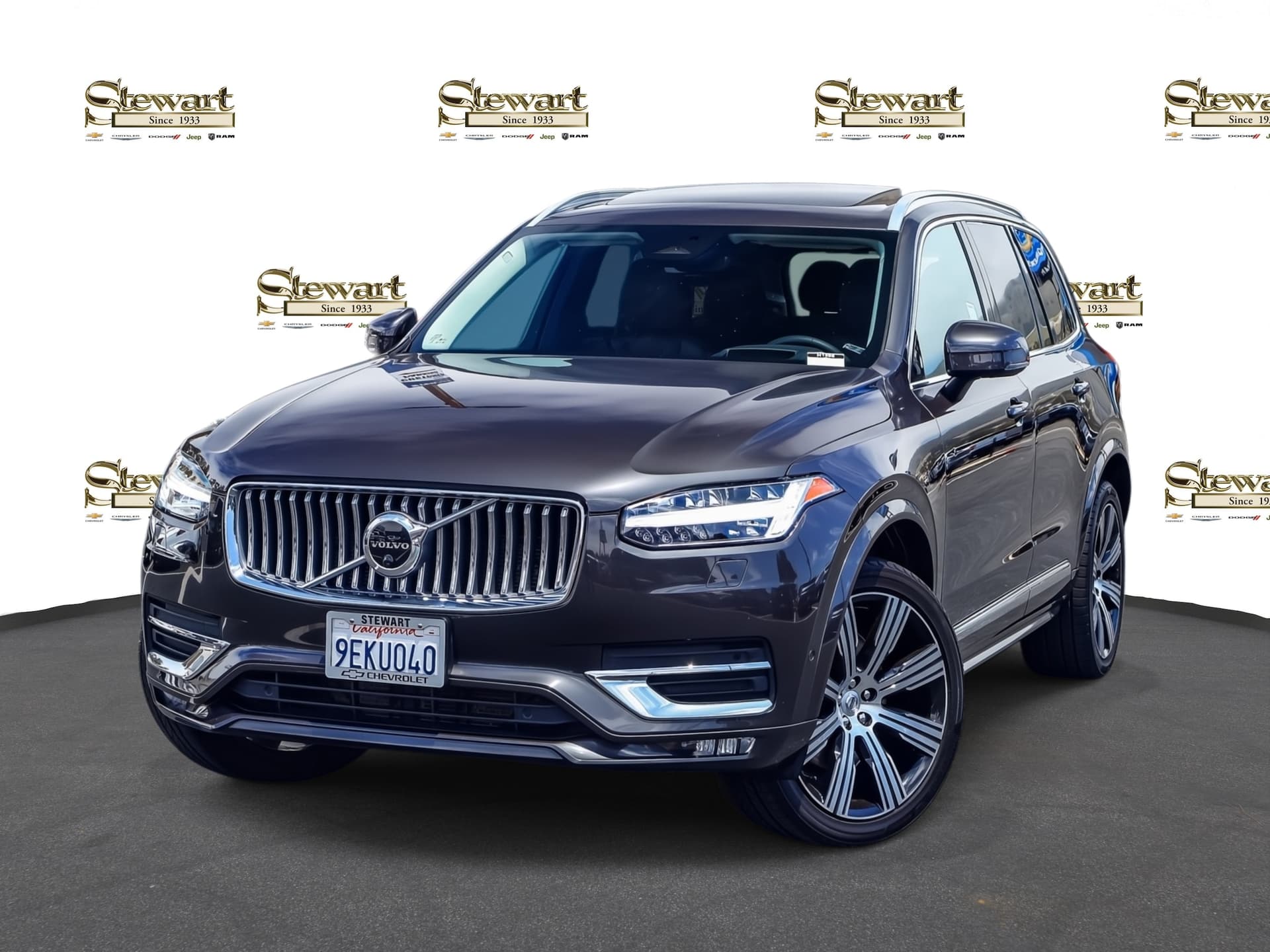 2023 Volvo XC90 Ultimate — photo 1 of 96