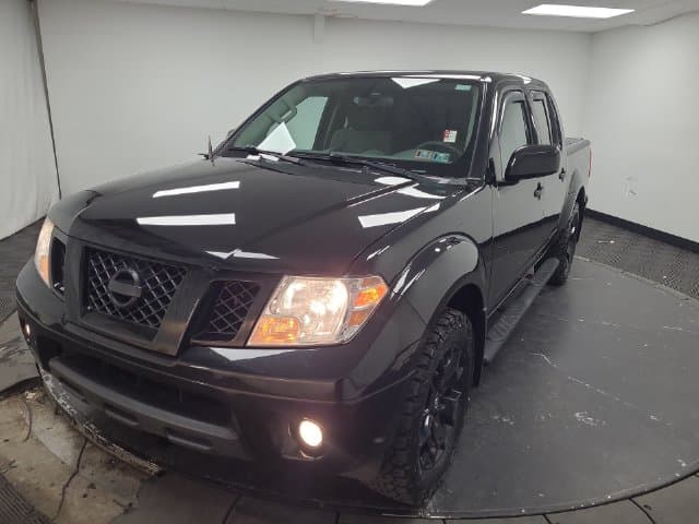 2020 Nissan Frontier SV — photo 1 of 32