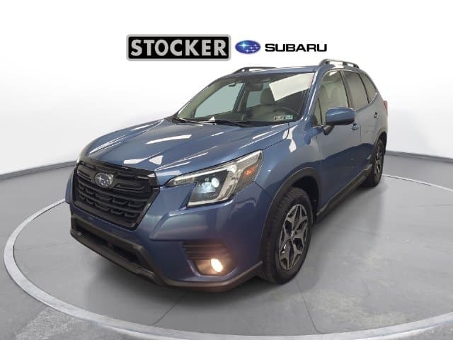 2022 Subaru Forester Premium — photo 1 of 36