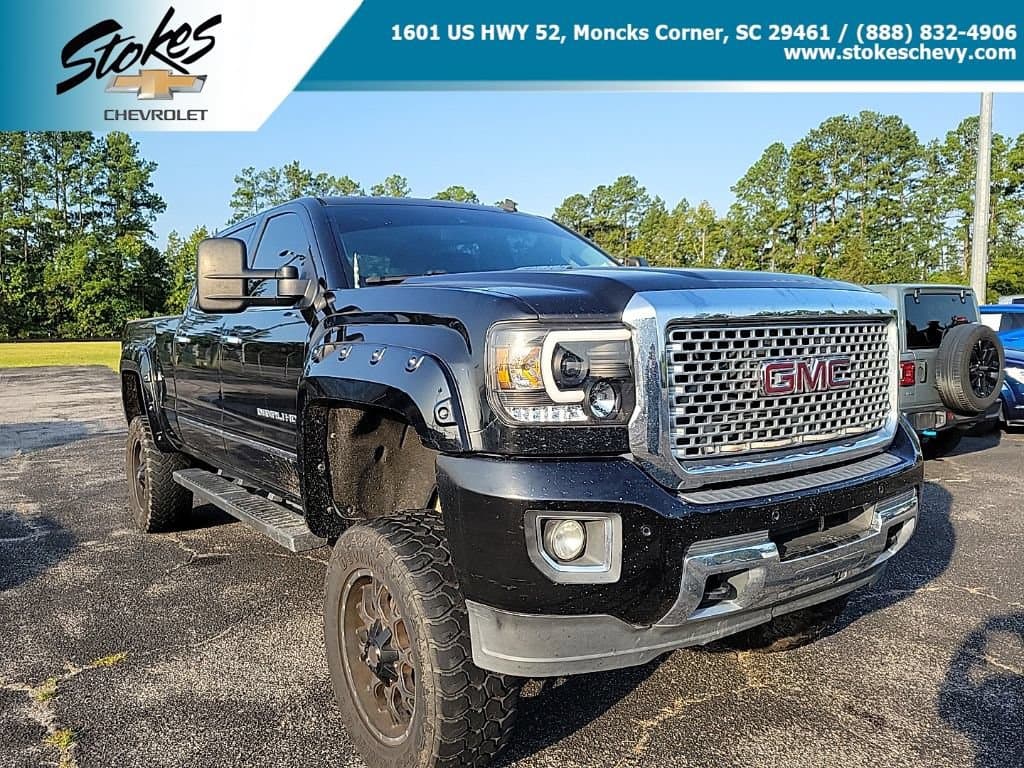 2015 GMC Sierra 2500HD Denali — photo 1 of 5