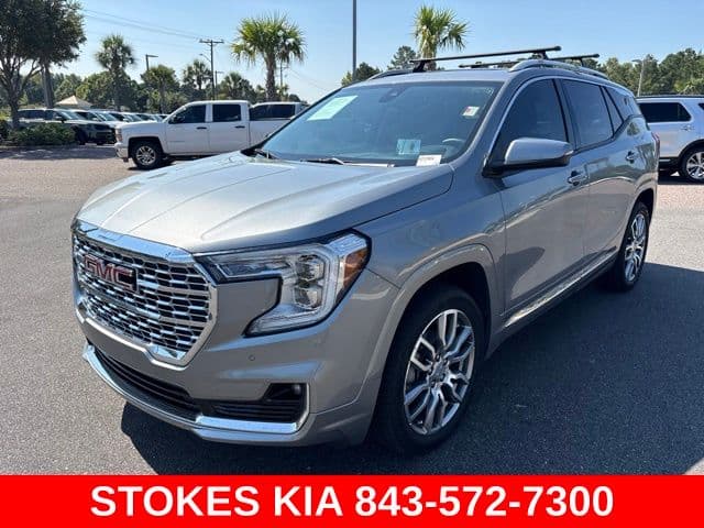 2023 GMC Terrain Denali — photo 1 of 13