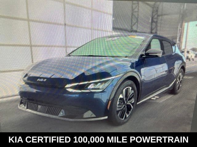 2023 Kia EV6 Wind — photo 1 of 7