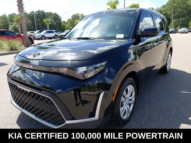 2025 Kia Soul LX — photo 1 of 25