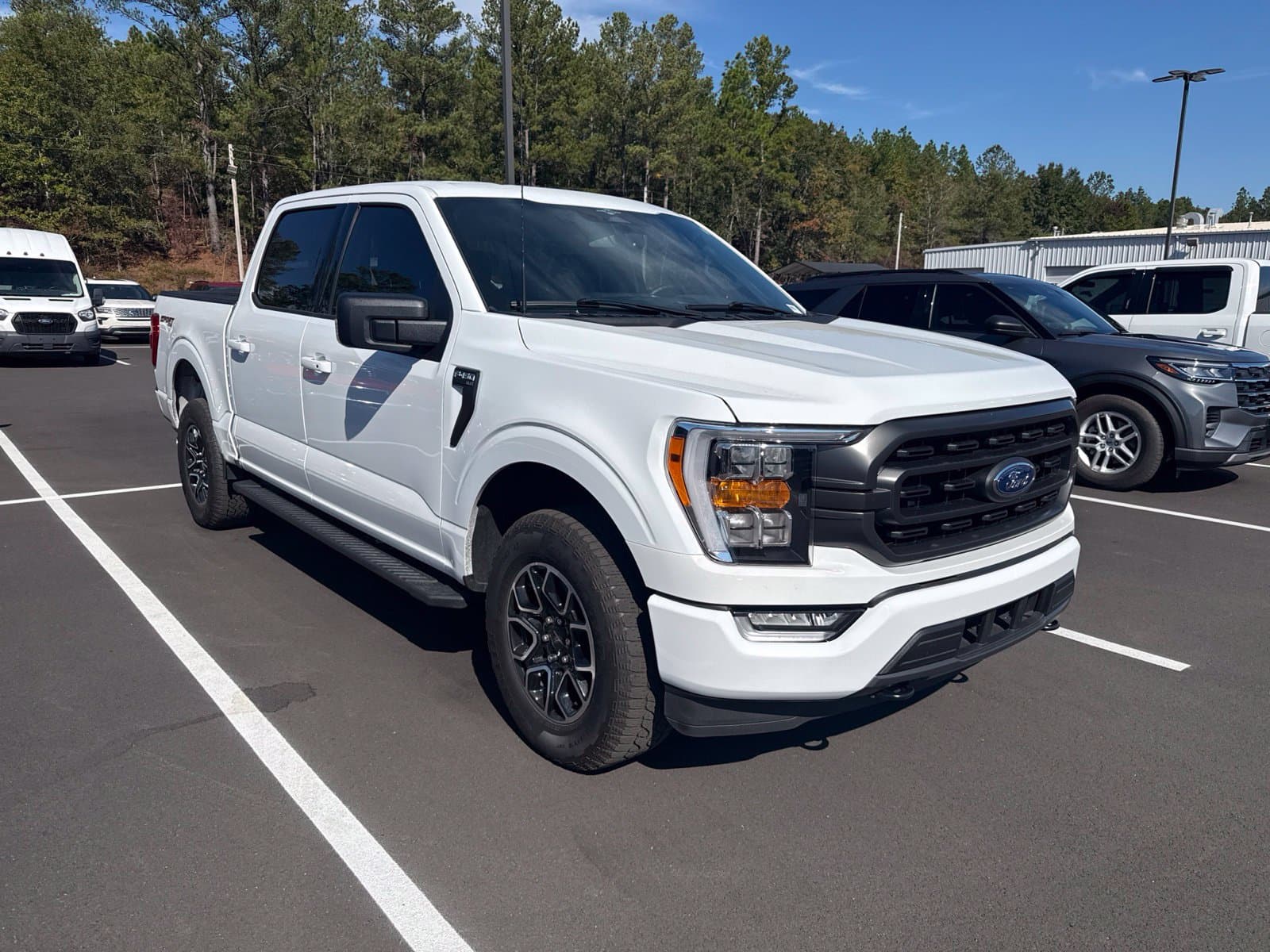 2023 Ford F-150 XLT — photo 1 of 6