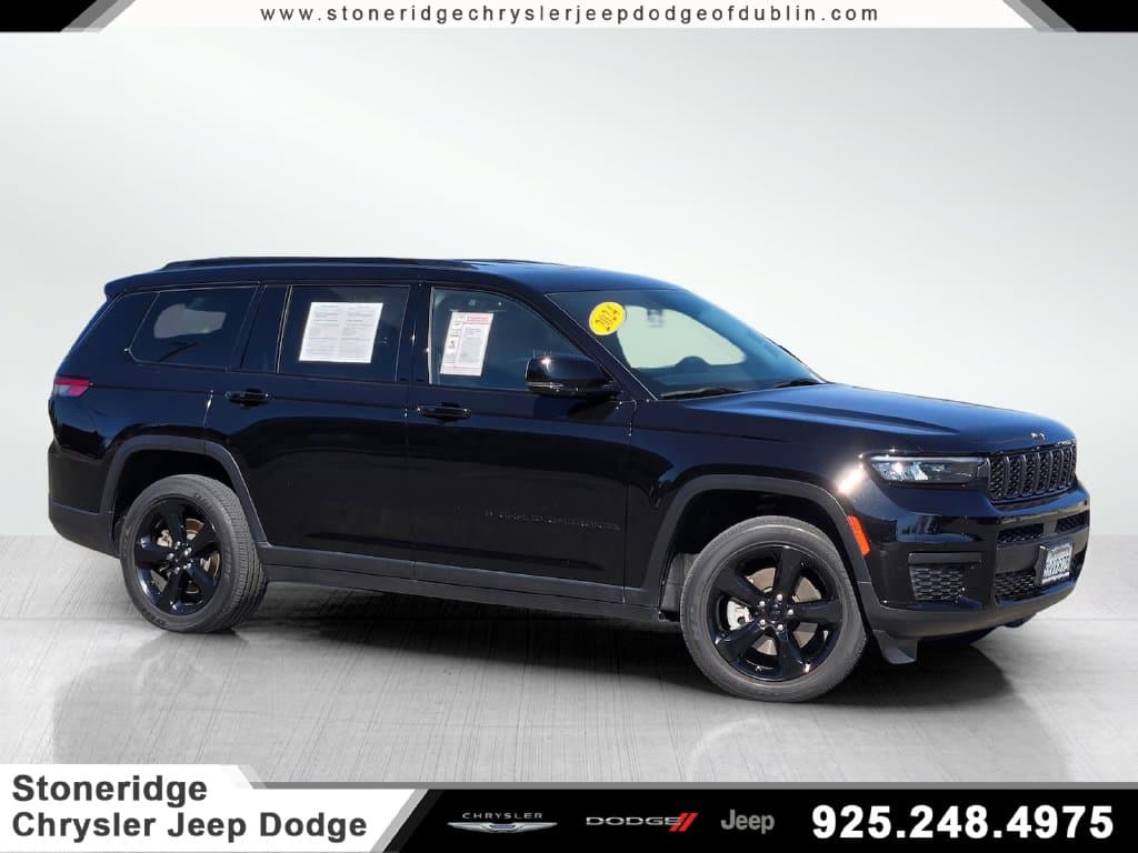 2023 Jeep Grand Cherokee L Altitude — photo 1 of 32