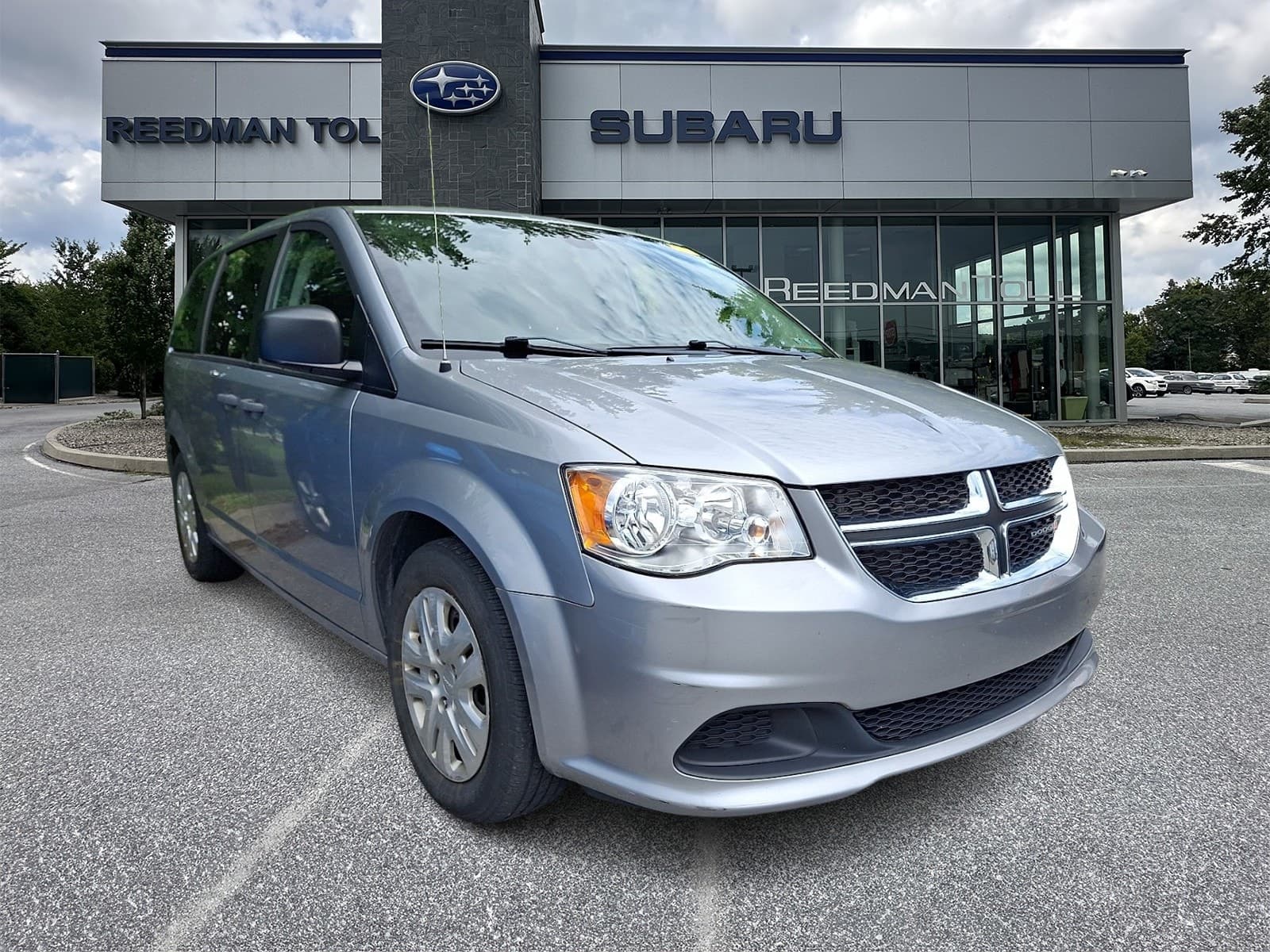 2019 Dodge Grand Caravan SE — photo 1 of 5