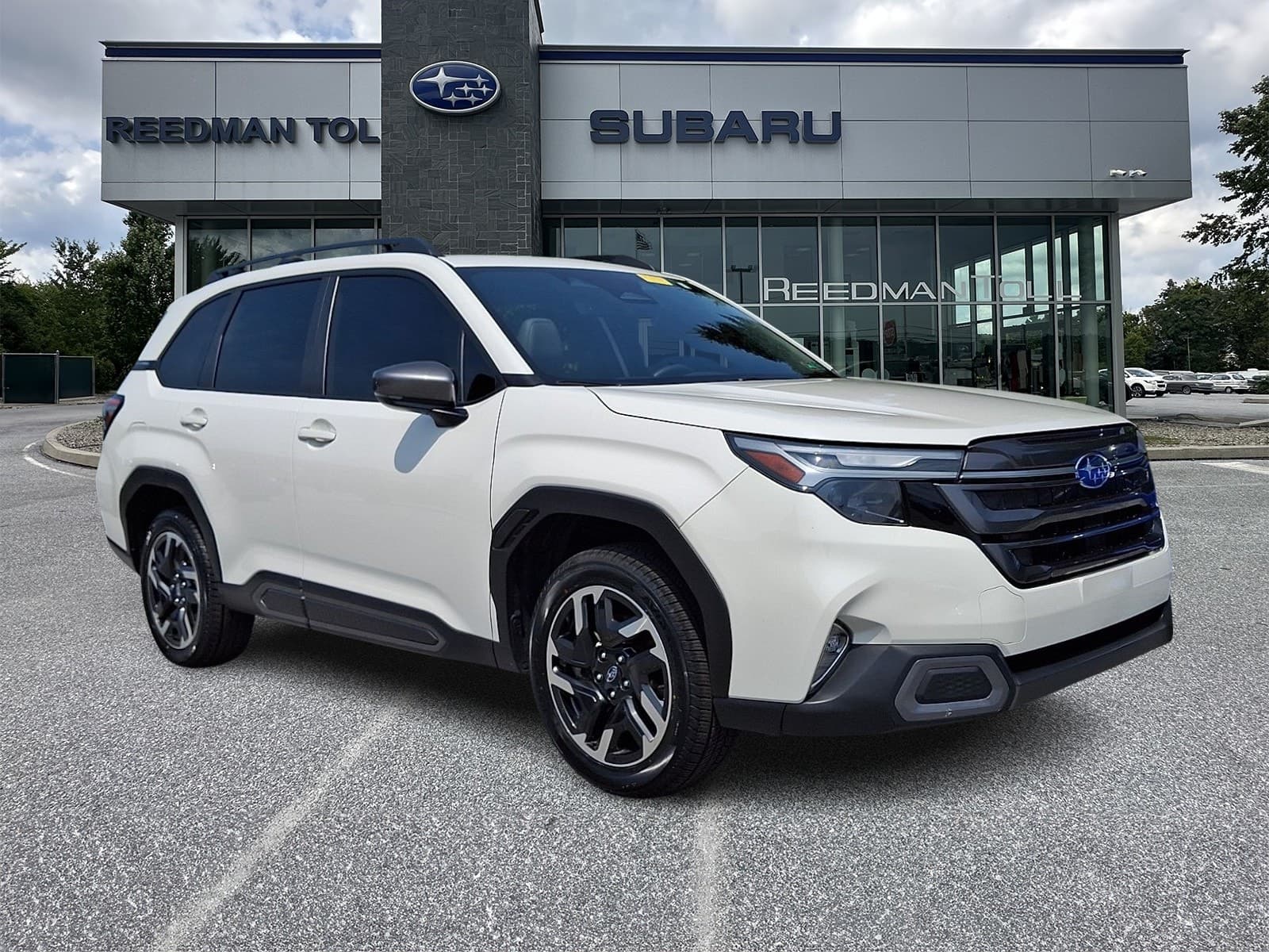 2025 Subaru Forester Limited — photo 1 of 31