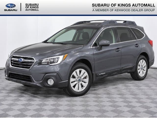 2018 Subaru Outback Premium — photo 1 of 34