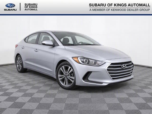 2017 Hyundai Elantra SE — photo 1 of 28