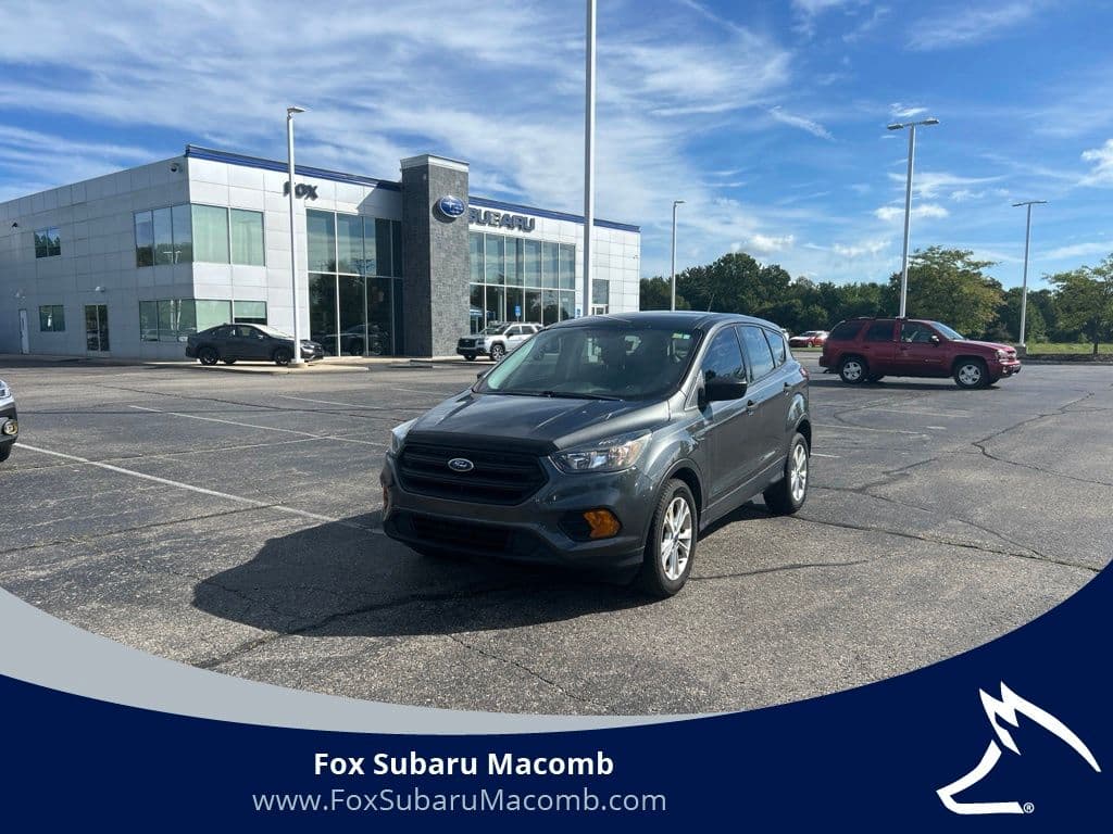 2019 Ford Escape S — photo 1 of 12