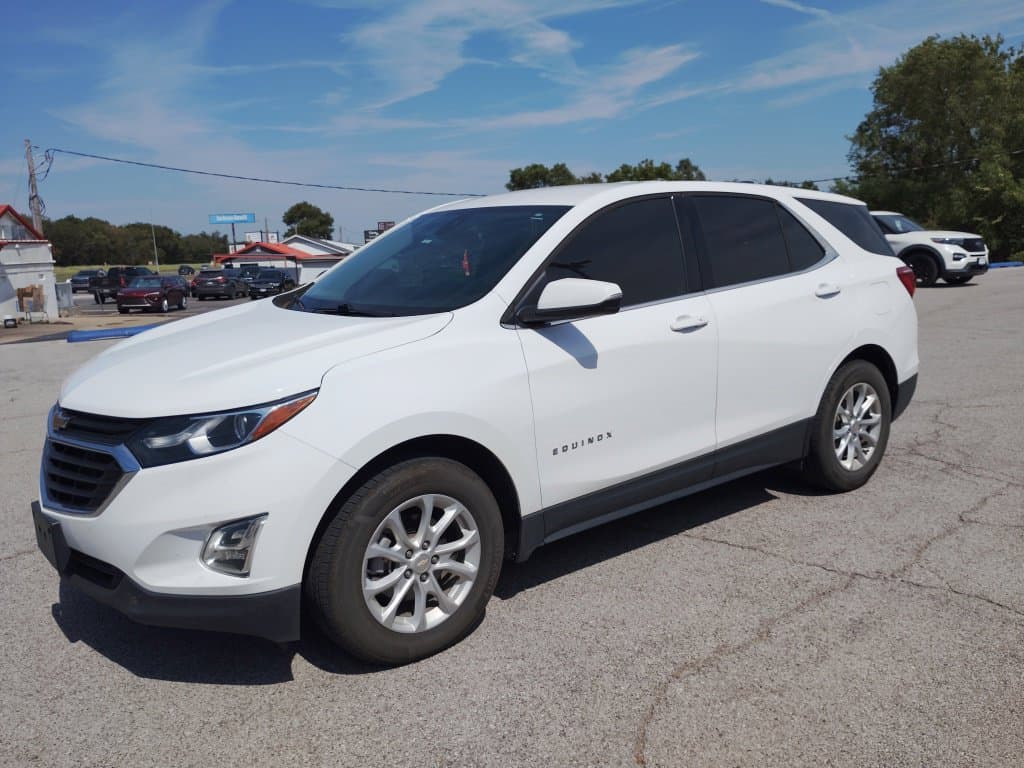 2019 Chevrolet Equinox LT — photo 1 of 12
