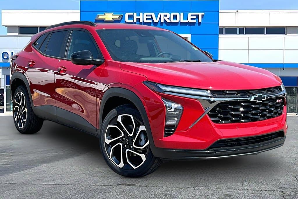 2026 Chevrolet Trax 2RS — photo 1 of 45