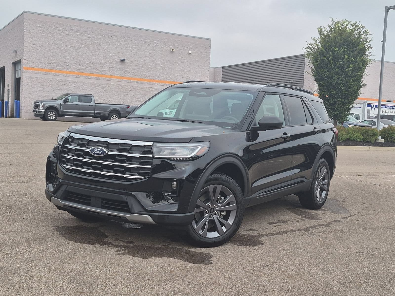 2026 Ford Explorer Active — photo 1 of 75