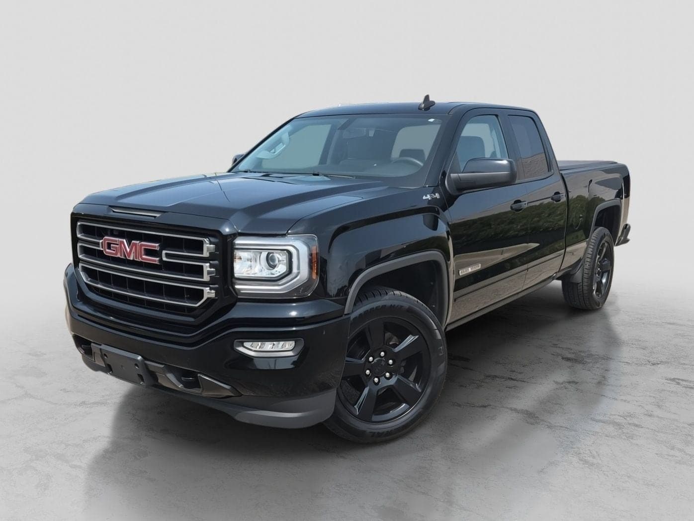 2017 GMC Sierra 1500 Base — photo 1 of 34