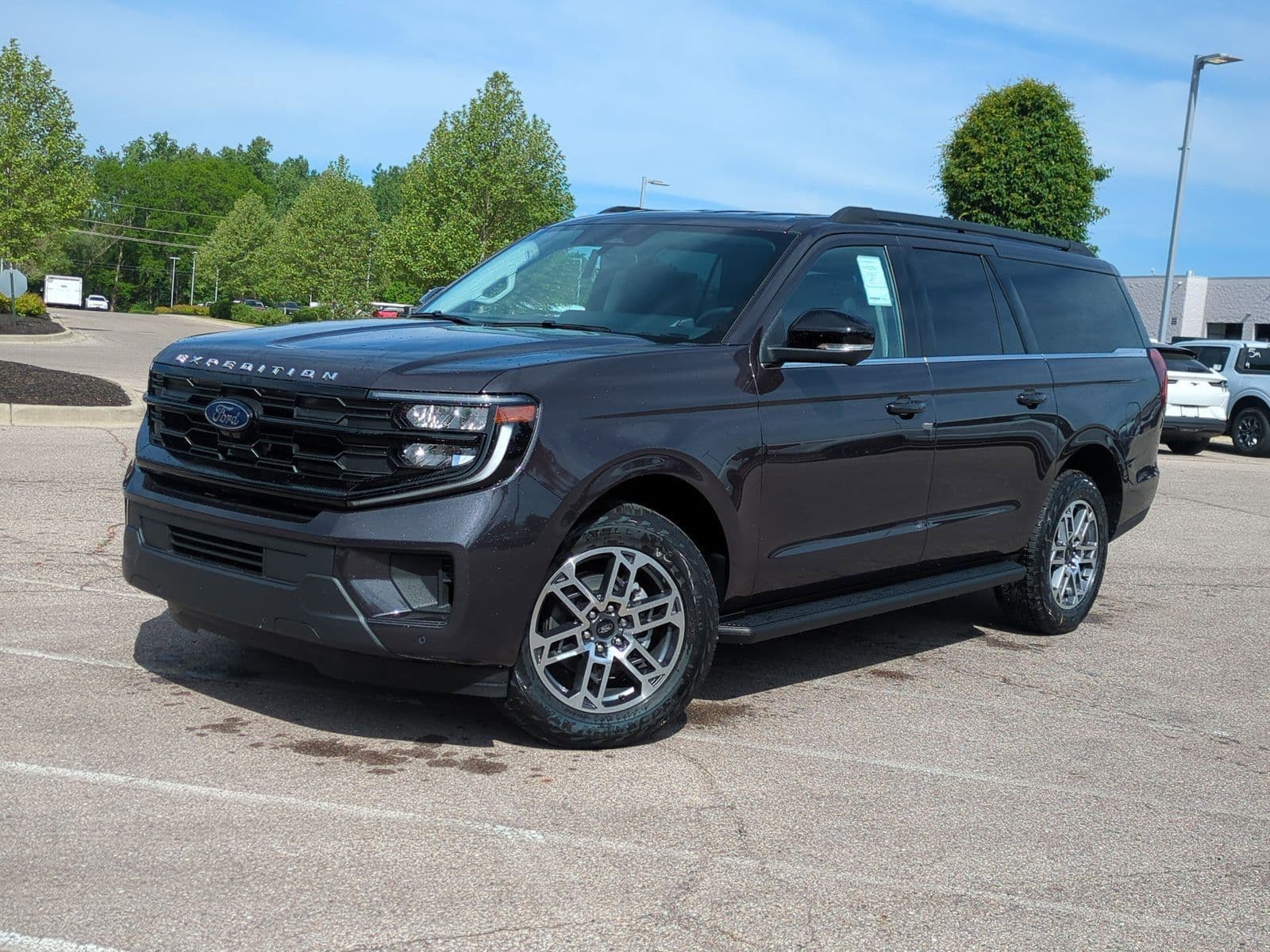 2026 Ford Expedition Max Active — photo 1 of 65