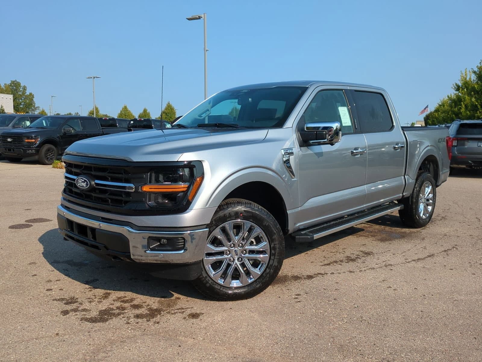 2024 Ford F-150 XLT — photo 1 of 36