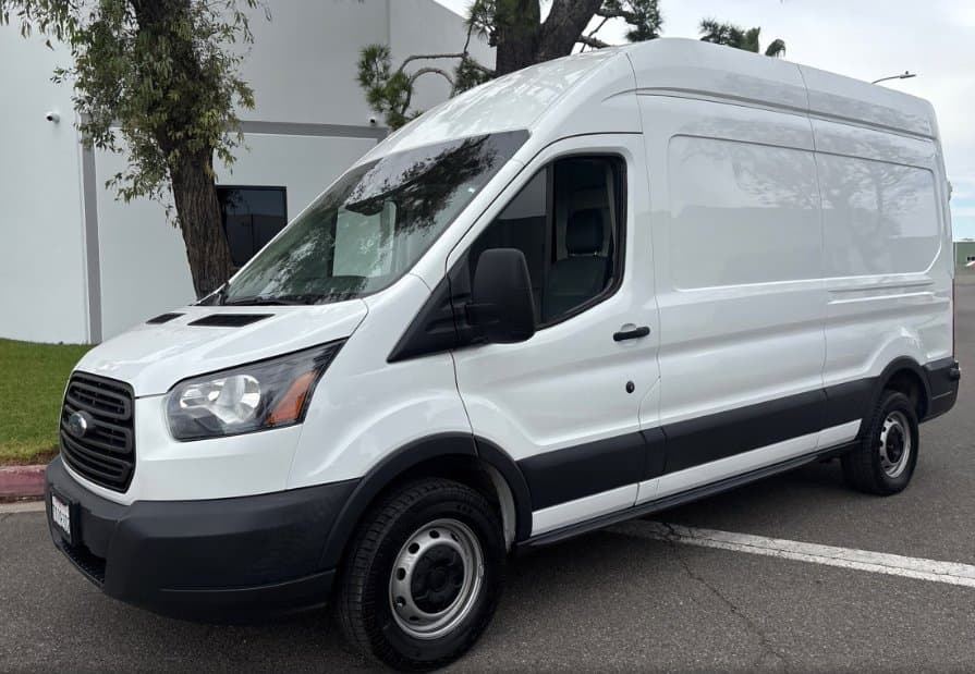 2018 Ford Transit Van Base — photo 1 of 8