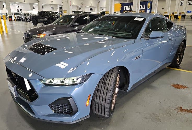 2024 Ford Mustang Base — photo 1 of 7
