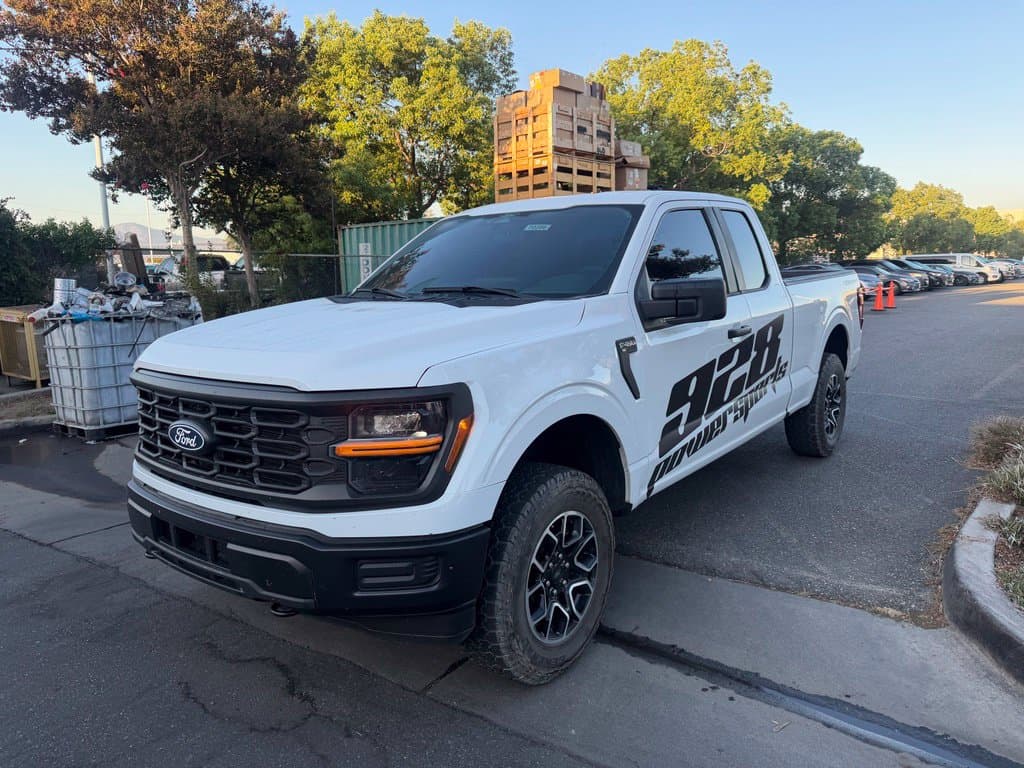 2024 Ford F-150 XL — photo 1 of 5