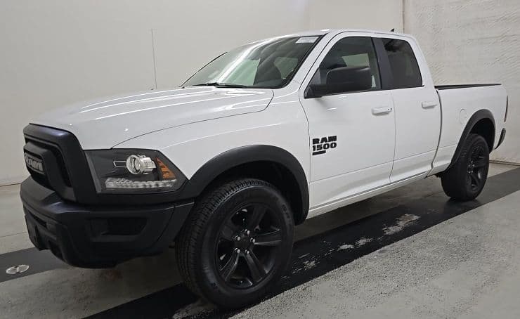 2022 RAM 1500 Classic SLT — photo 1 of 7