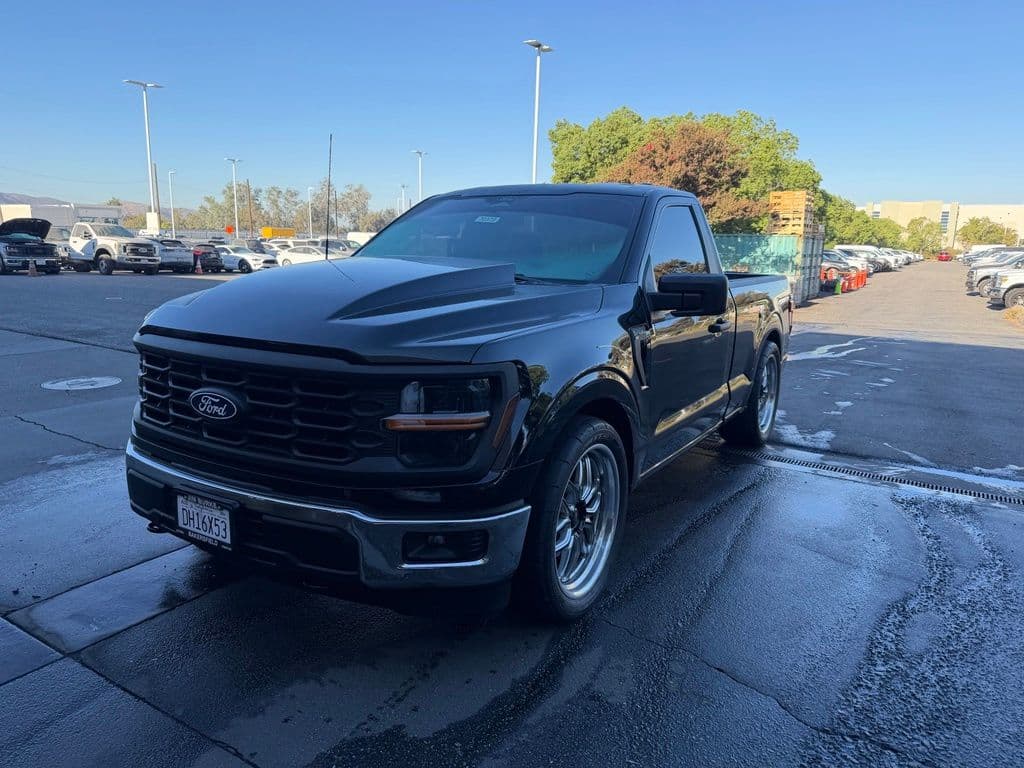 2024 Ford F-150 XL — photo 1 of 5