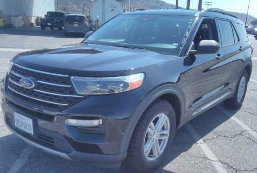 2023 Ford Explorer XLT — photo 1 of 4