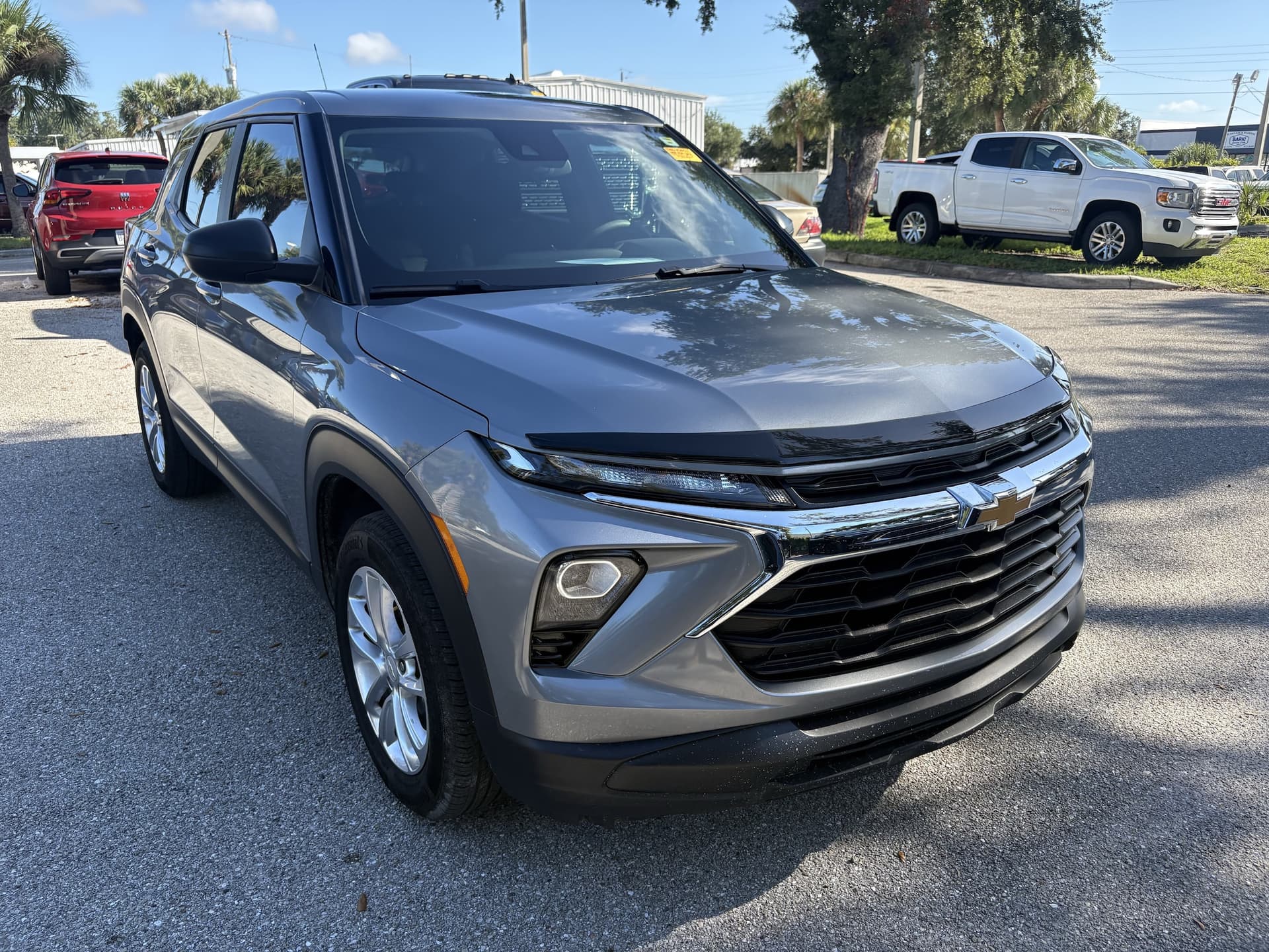 2026 Chevrolet Trailblazer LS — photo 1 of 12
