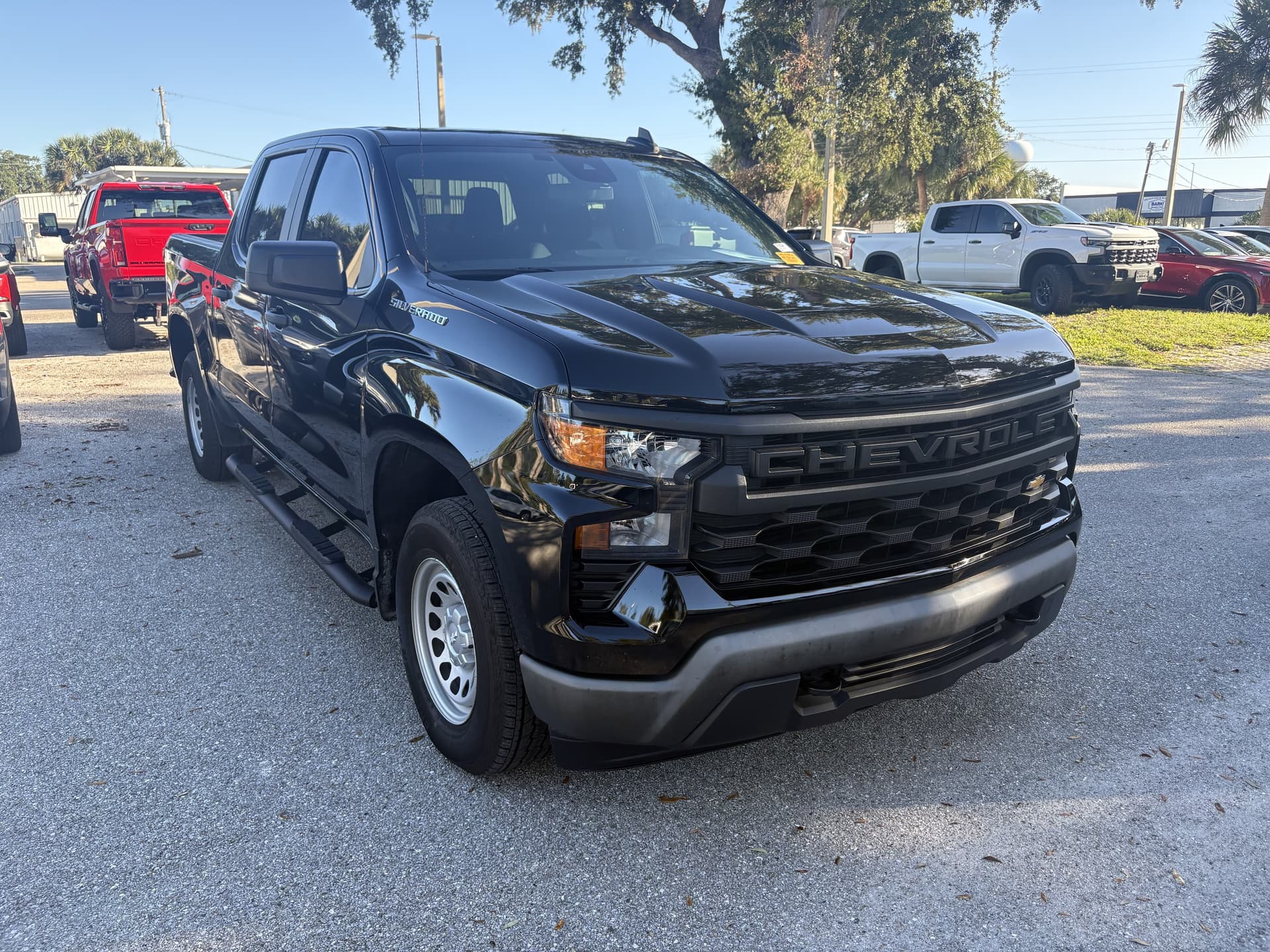 2025 Chevrolet Silverado 1500 Work Truck — photo 1 of 12